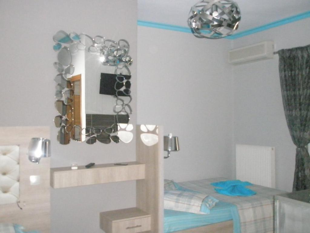 Blue Dream Hotel Olympiakí Aktí Habitación foto