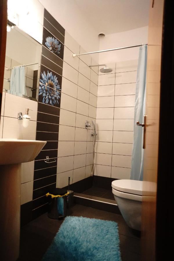 Blue Dream Hotel Olympiakí Aktí Habitación foto